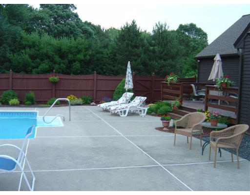 14 Alprilla Farm Road Hopkinton, MA 01748 - Photo 28 of 30 Gallery Image 28