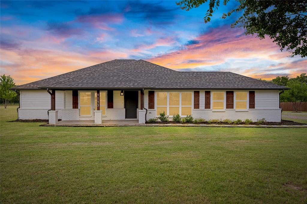 9153 Gregory Road Sanger, TX 76266 - Photo 3 of 27 Gallery Image 3
