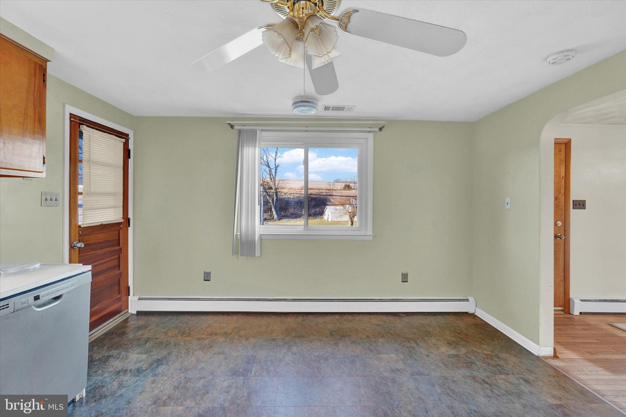 1420 Craley Road Windsor, PA 17366 - Photo 10 of 28