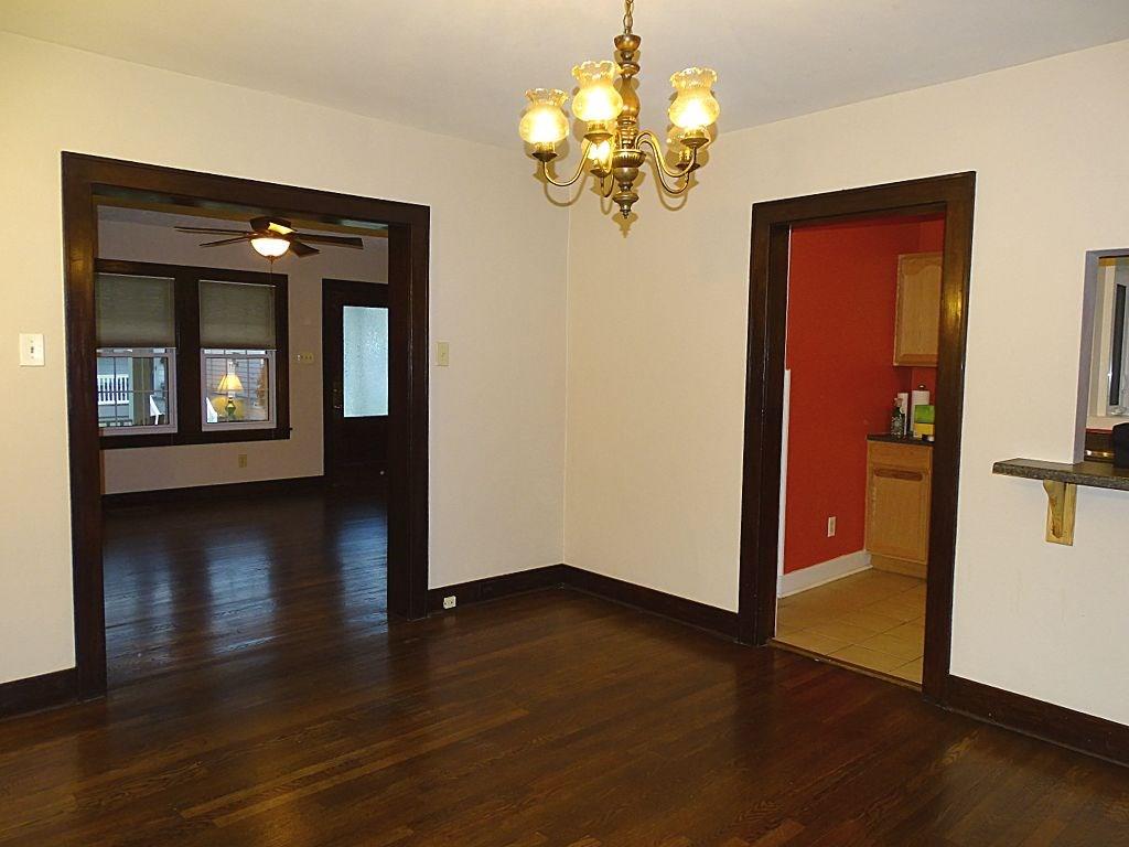 322 Nicholas Place Edgeworth, PA 15143 - Photo 9 of 25 Dining Room