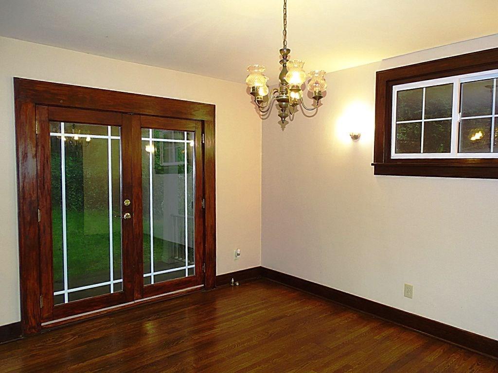 322 Nicholas Place Edgeworth, PA 15143 - Photo 10 of 25 Dining Room
