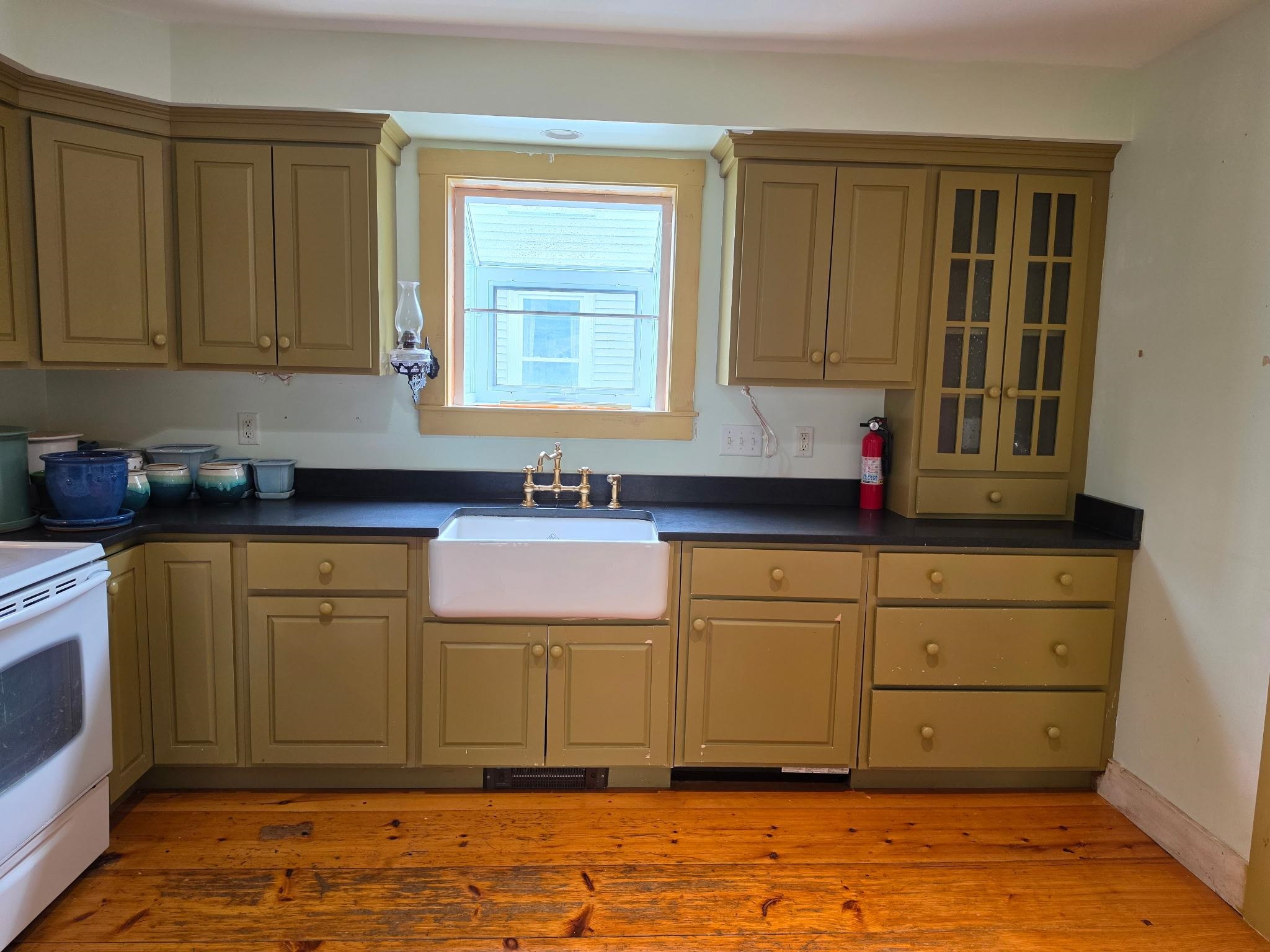 27 Linden Street Exeter, NH 03833 - Photo 7 of 42