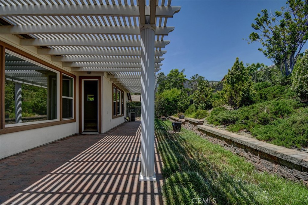 9152 Deergrass Street Corona, CA 92883 - Photo 30 of 32 a view of balcony