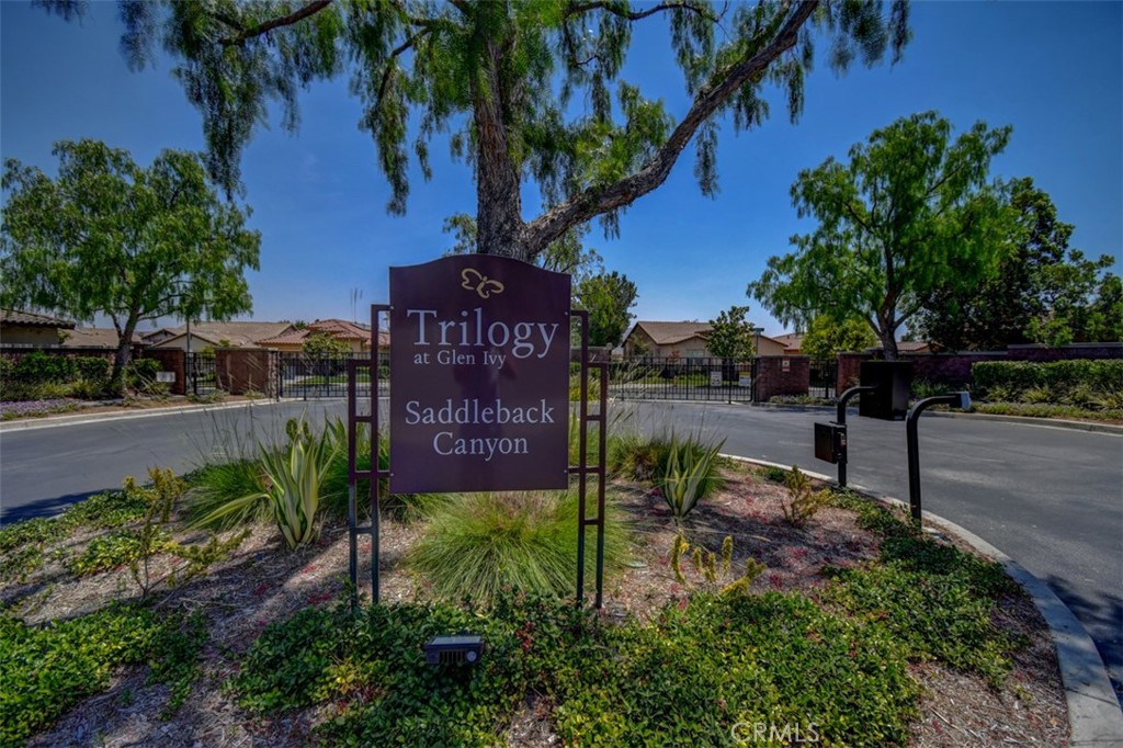 9152 Deergrass Street Corona, CA 92883 - Photo 32 of 32 a sign on the side of the road