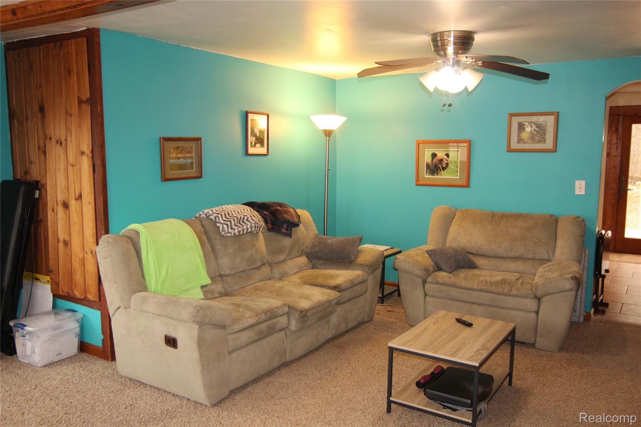 2823 Millville Road Lapeer, MI 48446 - Photo 12 of 33 IMG_2078.JPG