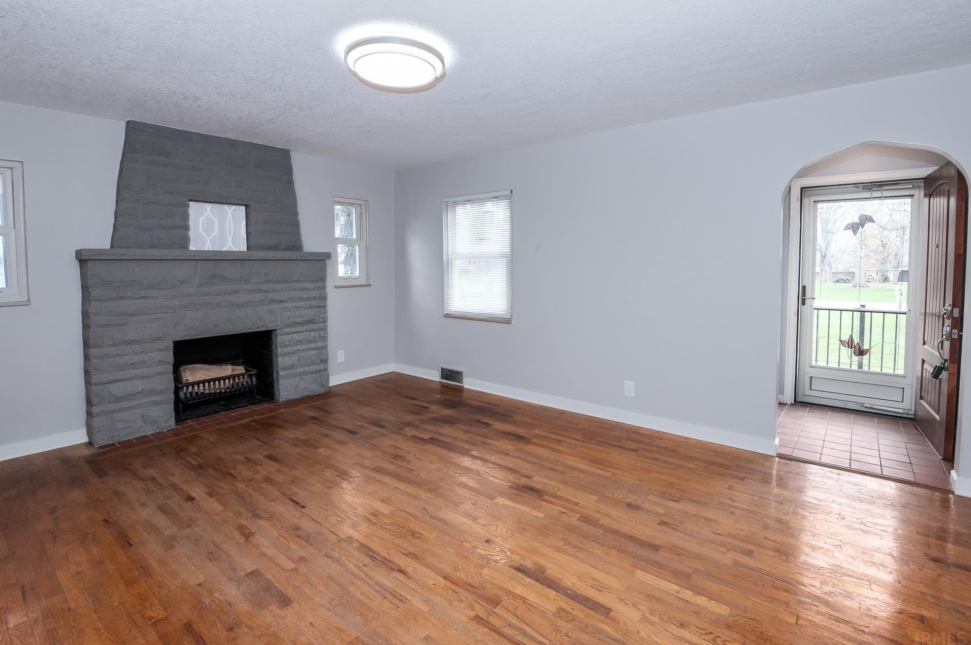 1905 Reckeweg Road Fort Wayne, IN 46804 - Photo 11 of 35