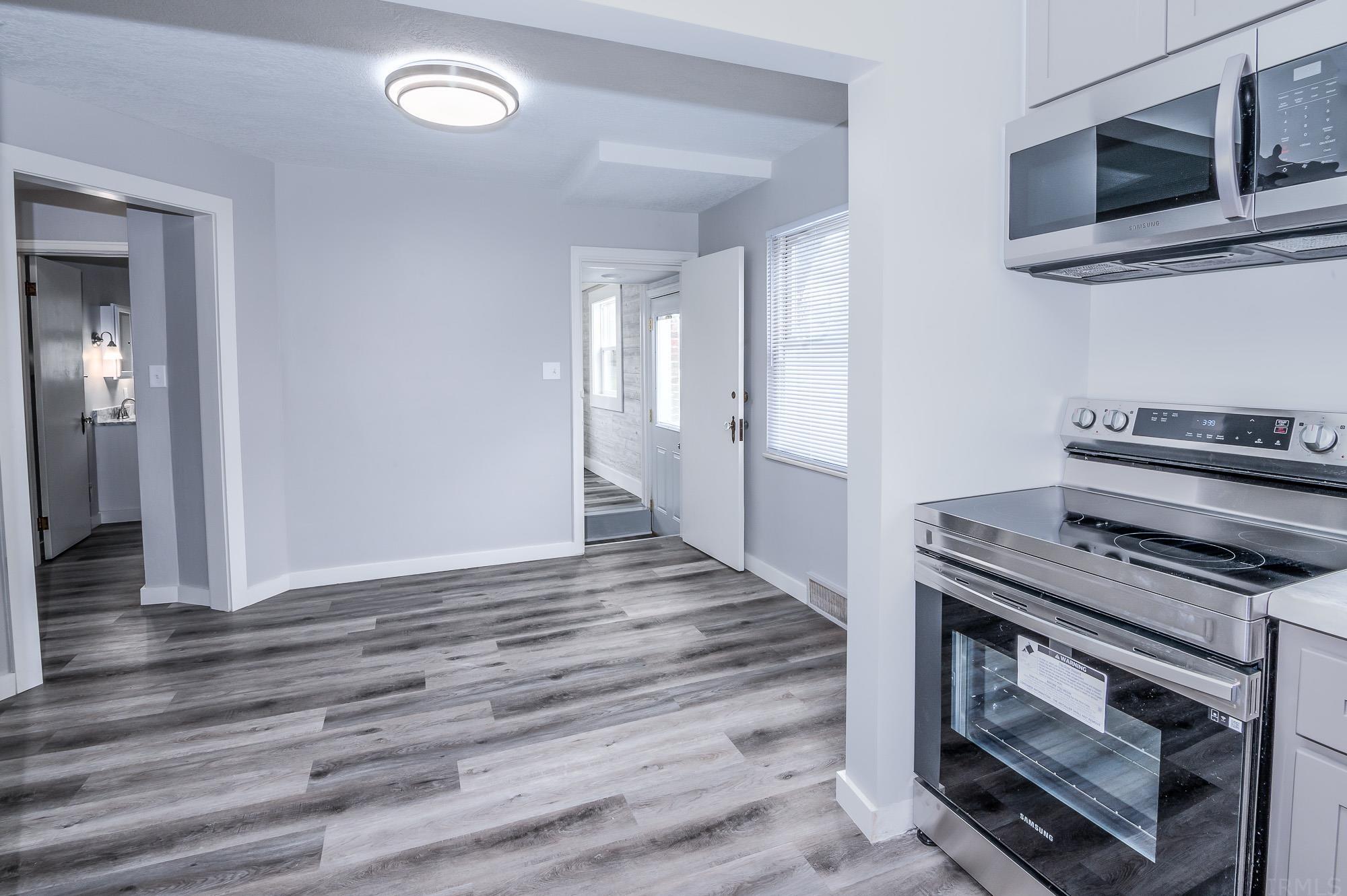 1905 Reckeweg Road Fort Wayne, IN 46804 - Photo 17 of 35