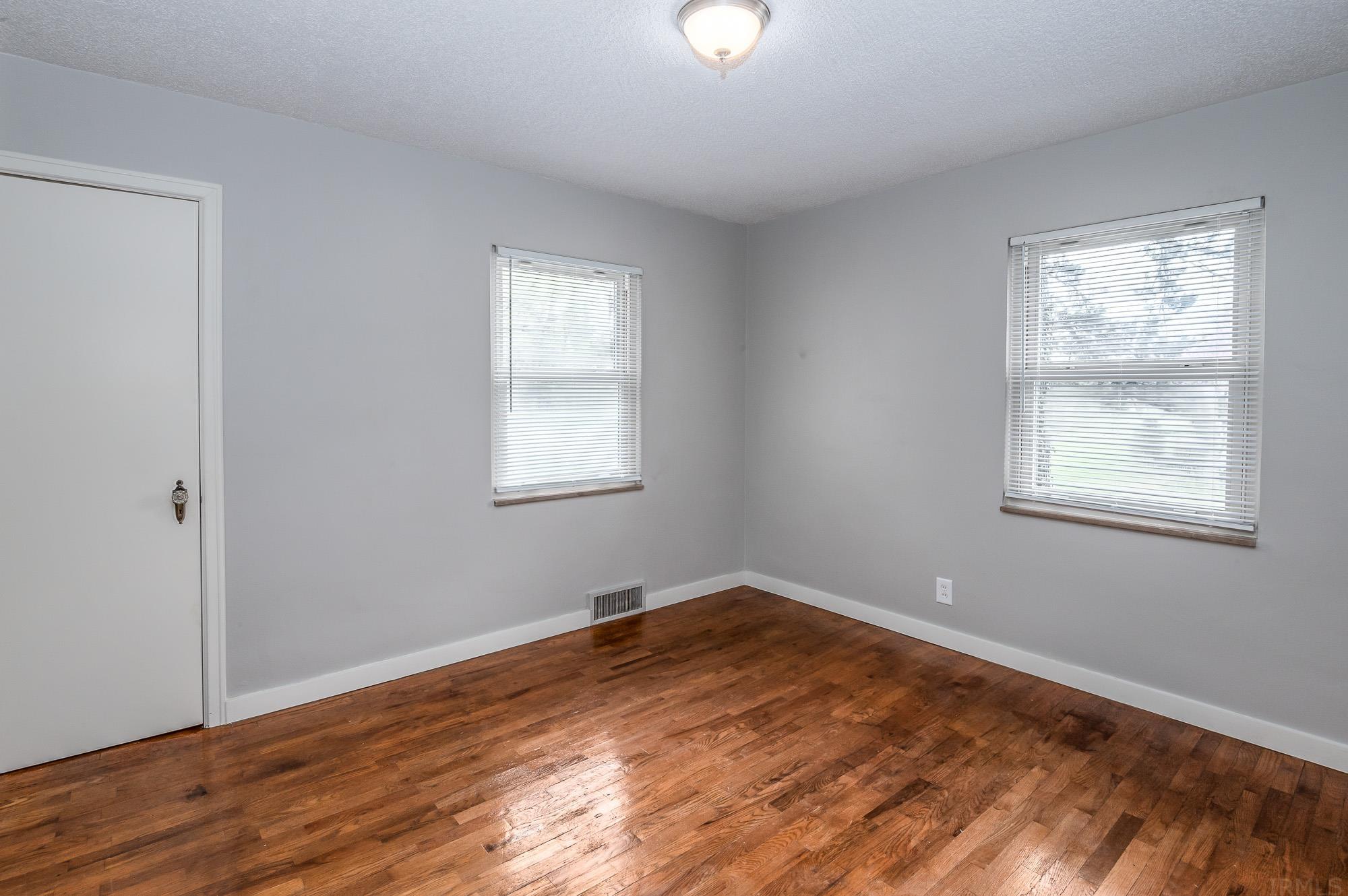 1905 Reckeweg Road Fort Wayne, IN 46804 - Photo 20 of 35