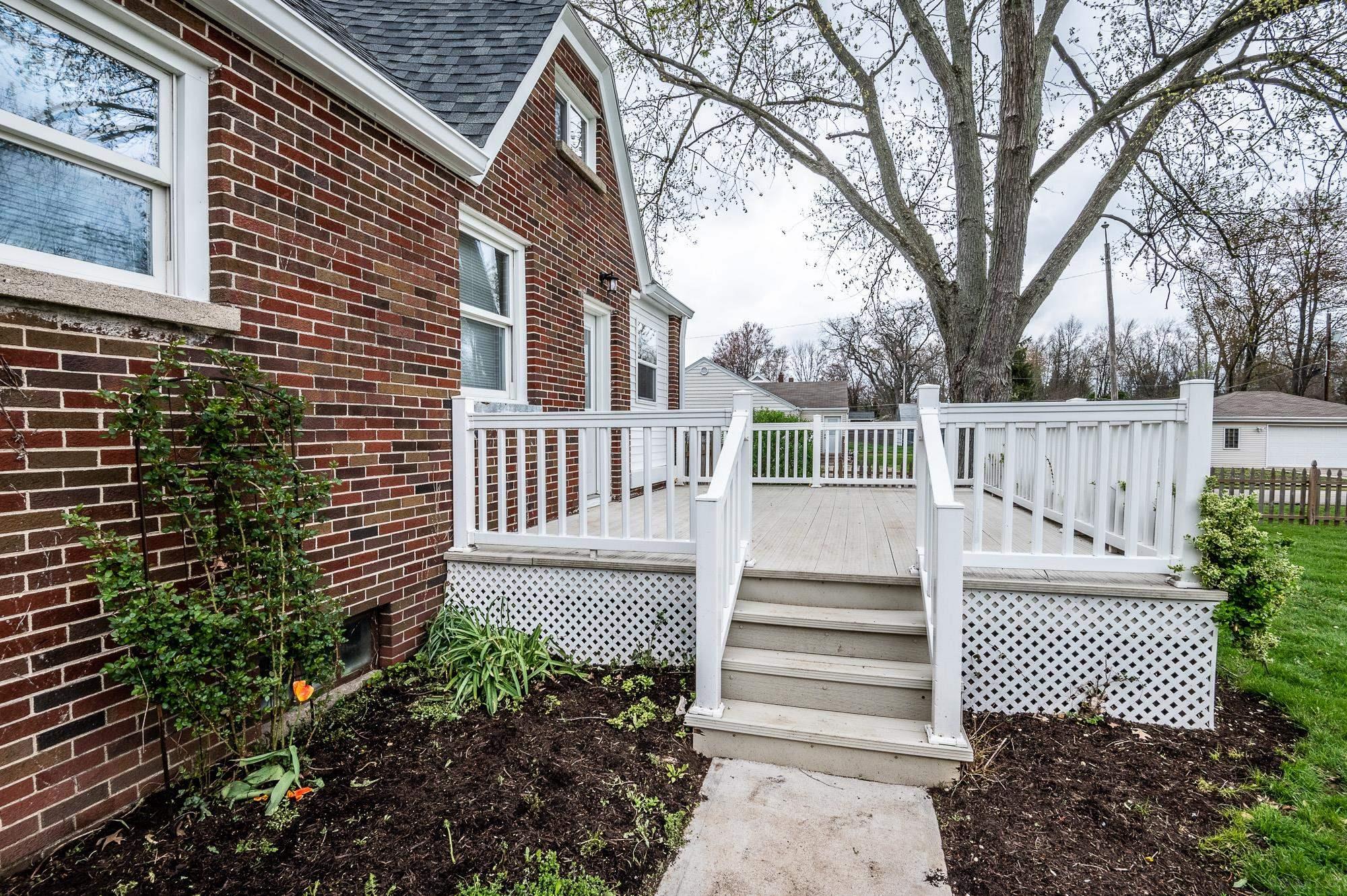 1905 Reckeweg Road Fort Wayne, IN 46804 - Photo 32 of 35