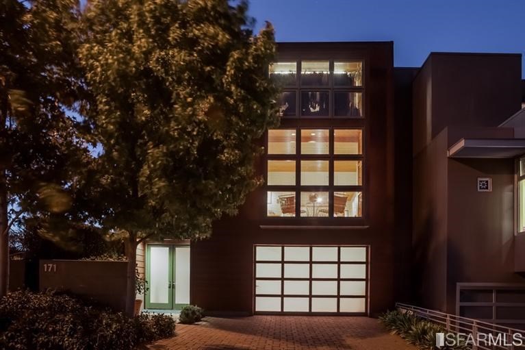 171 Ripley Street San Francisco, CA 94110 - Photo 8 of 10 front view of a house
