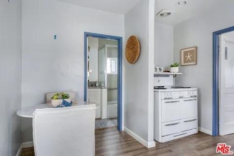$1,298,900 | 1025 2nd Street, Hermosa Beach, CA 90254