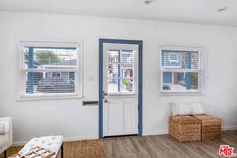 $1,298,900 | 1025 2nd Street, Hermosa Beach, CA 90254