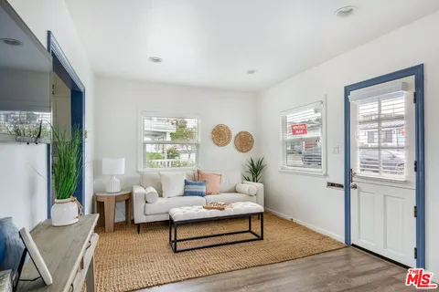 $1,298,900 | 1025 2nd Street, Hermosa Beach, CA 90254