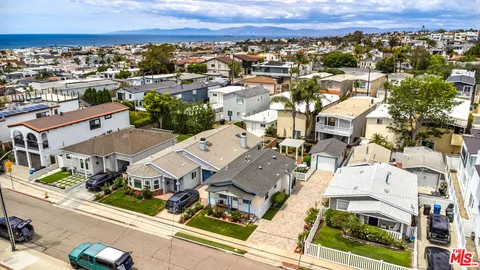 $1,298,900 | 1025 2nd Street, Hermosa Beach, CA 90254