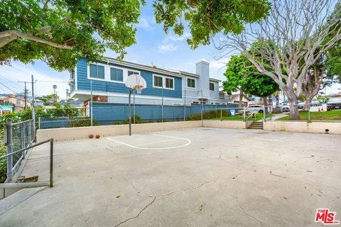 $1,298,900 | 1025 2nd Street, Hermosa Beach, CA 90254