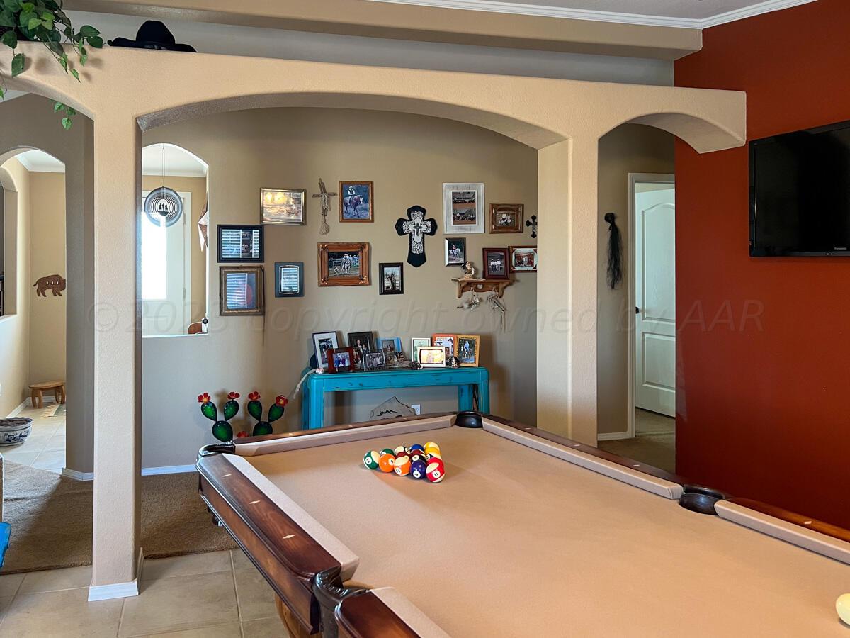 7670 West Cemetery Road Canyon, TX 79015 - Photo 21 of 65 7670_W_Cemetery-054_Main_House_Living_Ro
