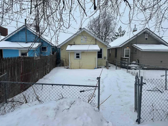 $120,000 | 1216 Hughitt Avenue, Superior, WI 54880