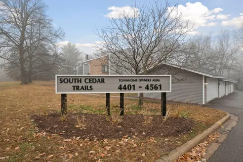 $250,000 | 4453 Cedar Lake Road, St. Louis Park, MN 55416