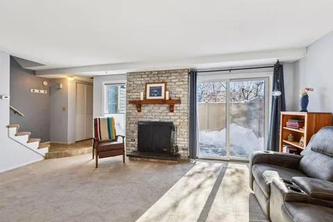 $250,000 | 4453 Cedar Lake Road, St. Louis Park, MN 55416