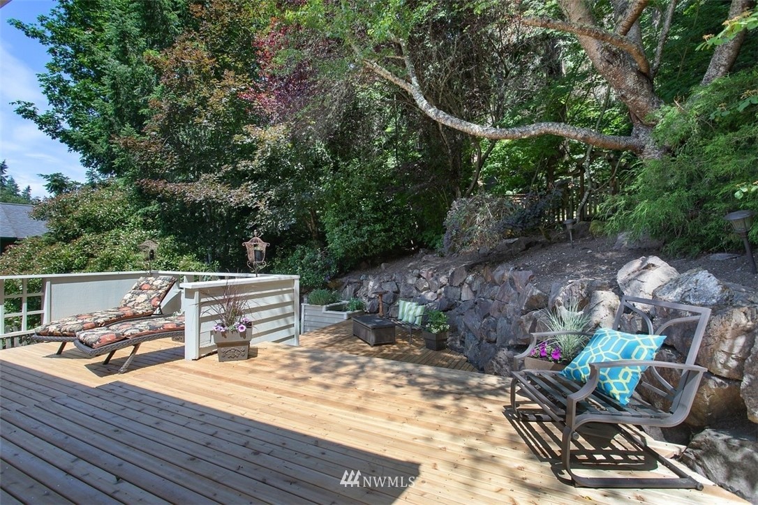 21221 Shell Valley Road Edmonds, WA 98026 - Photo 17 of 20