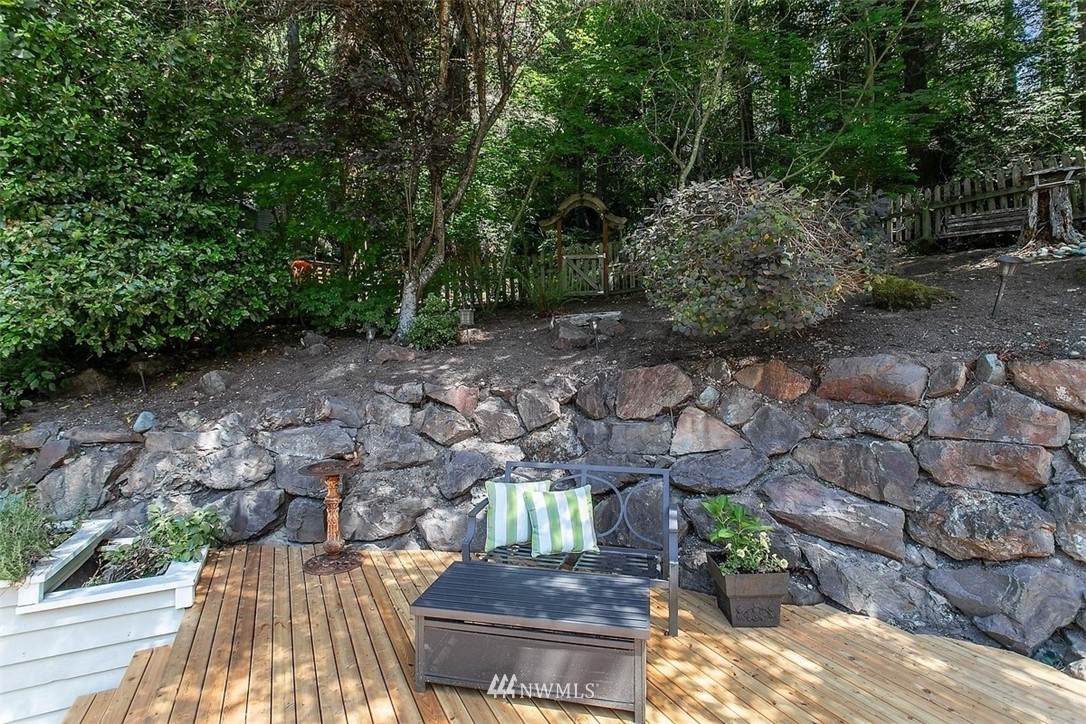 21221 Shell Valley Road Edmonds, WA 98026 - Photo 20 of 20
