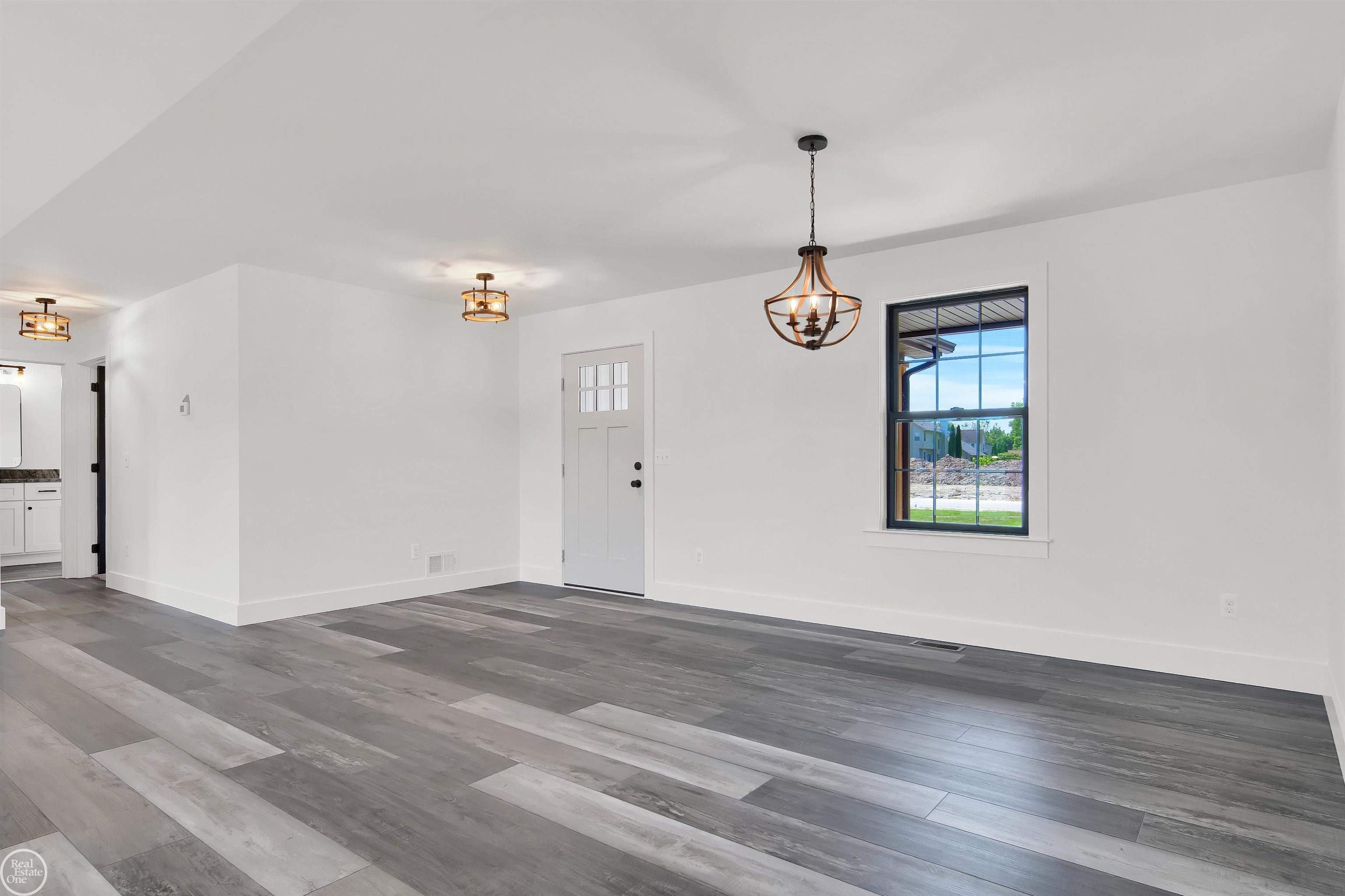 239 Shelldrake Lane, Unit 40 St. Clair, MI 48079 - Photo 12 of 31