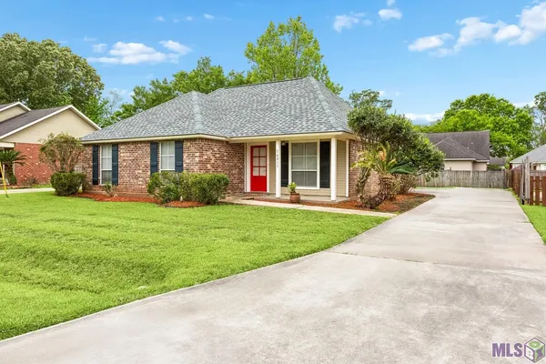 $245,000 | 14211 Parkridge Drive, Prairieville, LA 70769