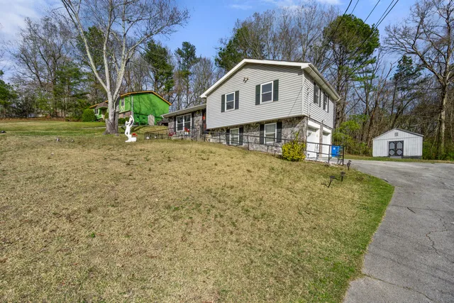 $289,900 | 2427 Leann Circle, Chattanooga, TN 37406