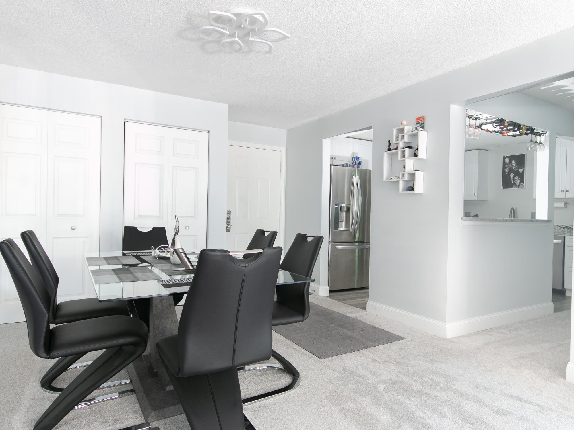 23 Country Club Drive, Unit 1023 Manchester, NH 03102 - Photo 5 of 10