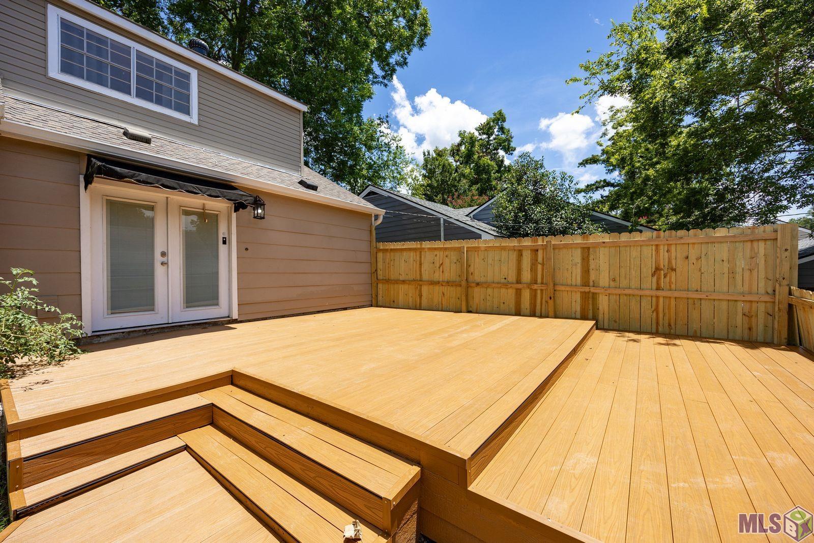 8930 Highland Road Baton Rouge, LA 70810 - Photo 2 of 28