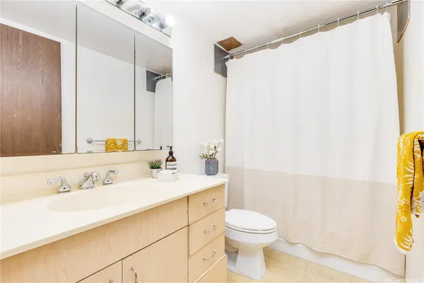 $358,000 | 98-1040 Moanalua Road, Unit 1/101, Aiea, HI 96701