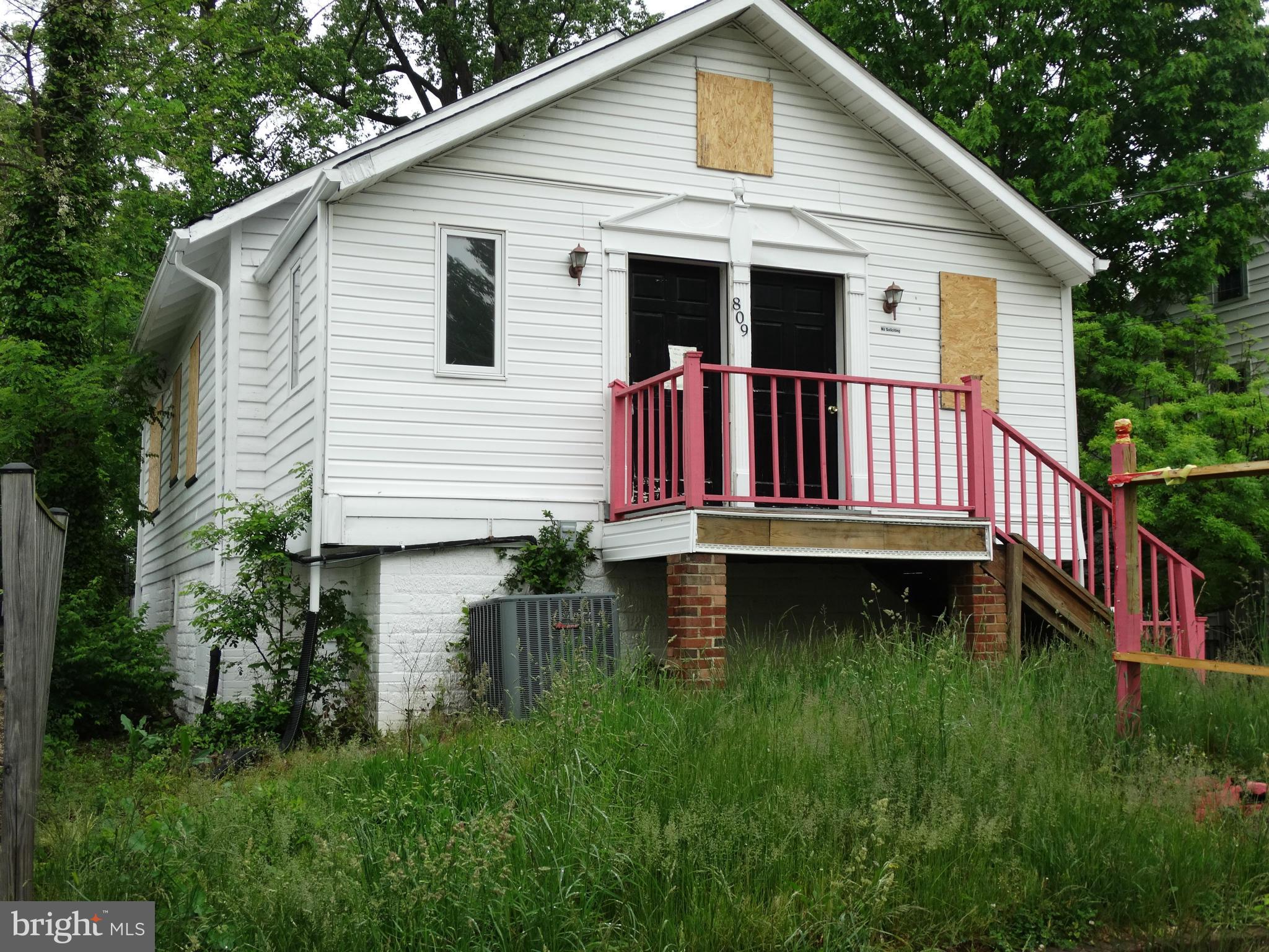 809 Easley Street Silver Spring, MD 20910 - Photo 3 of 24 Exterior (General)
