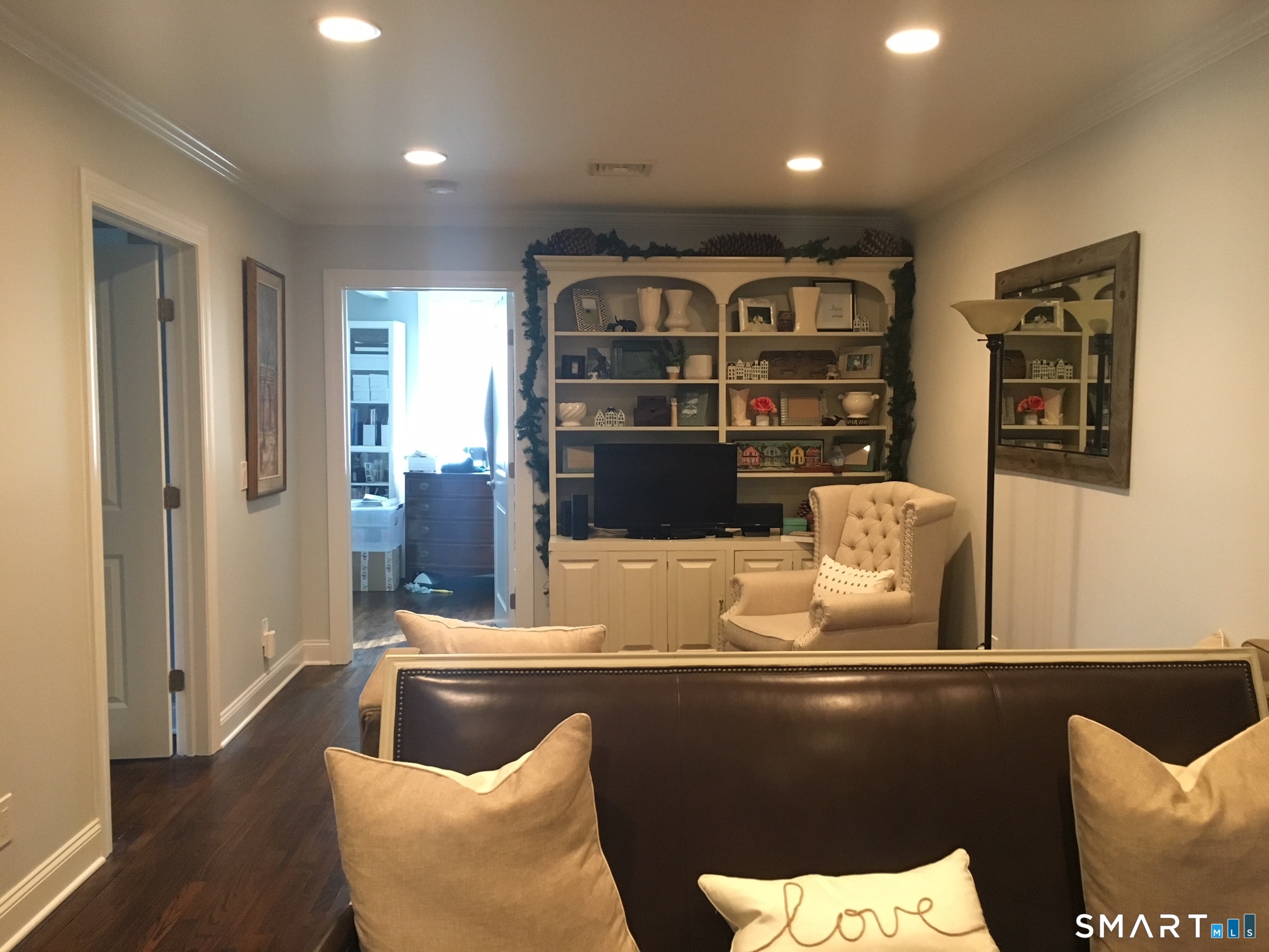 69 Main Street Norwalk, CT 06851 - Photo 5 of 7 a living room with furniture