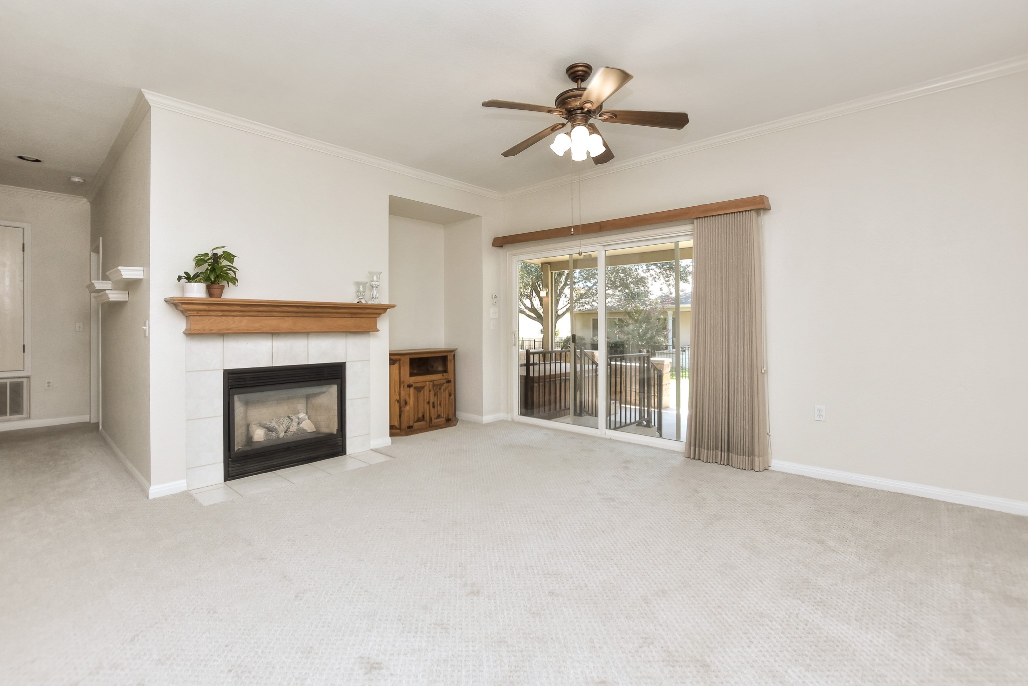 508 Texas Drive Georgetown, TX 78633 - Photo 8 of 14