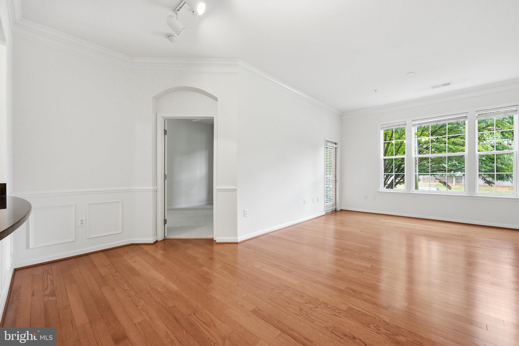 7 Booth Street, Unit 110 Gaithersburg, MD 20878 - Photo 11 of 50 spacious open concept