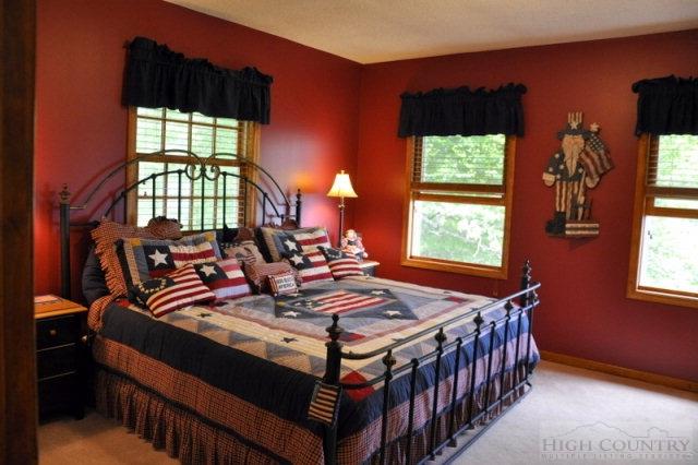 111 Maple Drive Boone, NC 28607 - Photo 6 of 12 Gallery Image 6