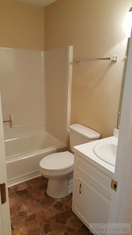 111 Maple Drive Boone, NC 28607 - Photo 7 of 12 Gallery Image 7