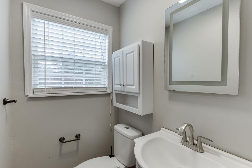 206 College Circle Athens, GA 30605 - Photo 27 of 60