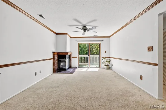 $157,000 | 12952 Bryce Canyon Drive, Unit B, Maryland Heights, MO 63043