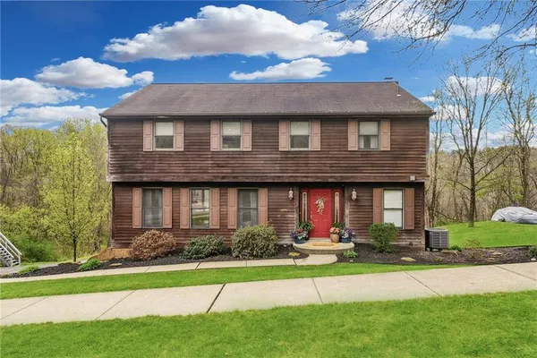 $389,000 | 623 West Parliament Drive, Coraopolis, PA 15108