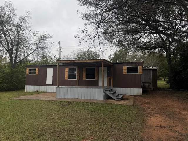 $795 | 11380 Crestview Lane, Berryville, TX 75763