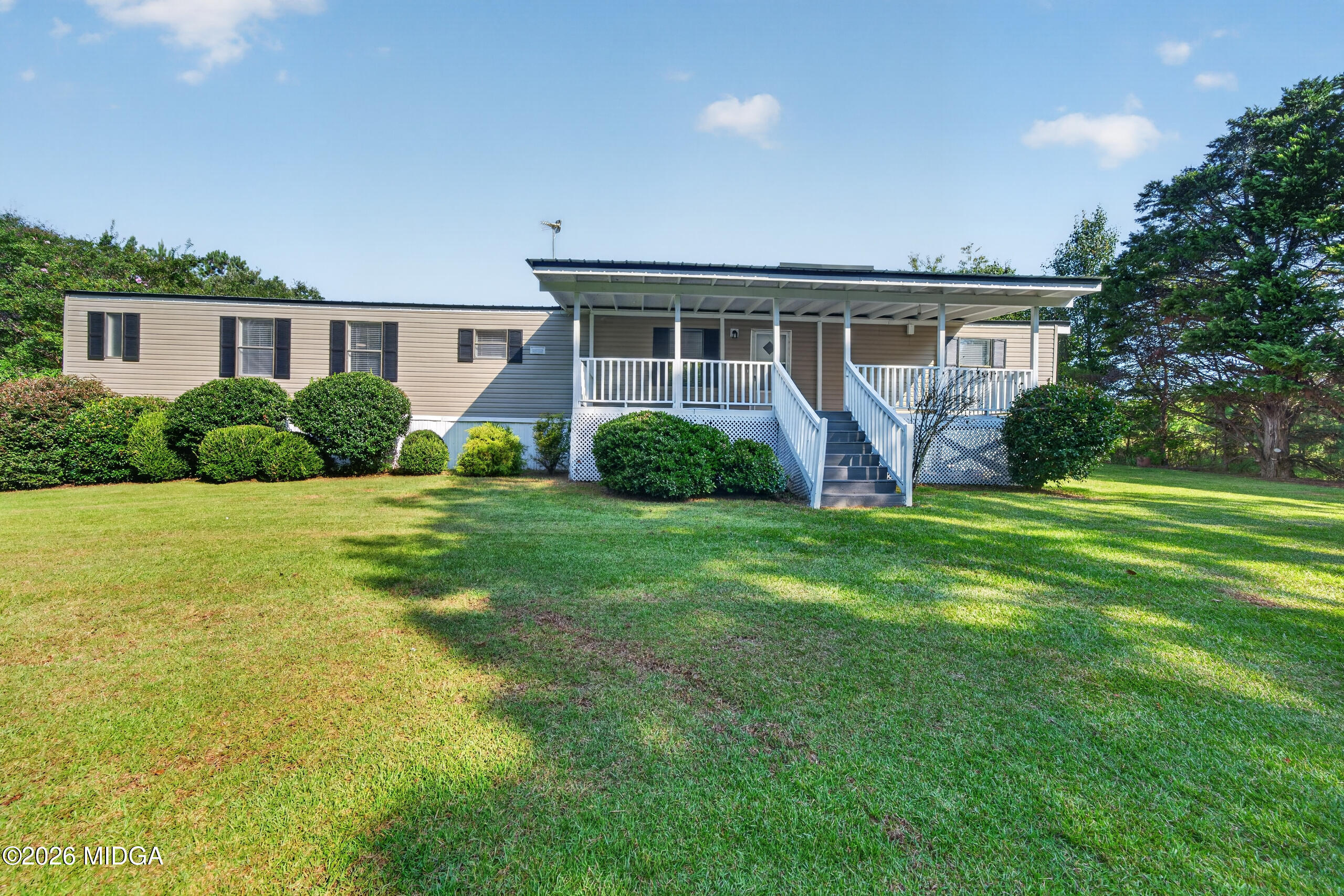 440 Smith Road Haddock, GA 31033 - Photo 2 of 57 JAY09573