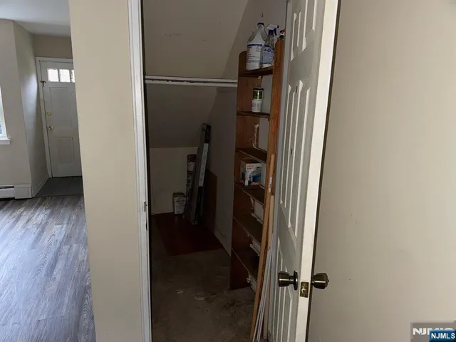 a view of walk in closet