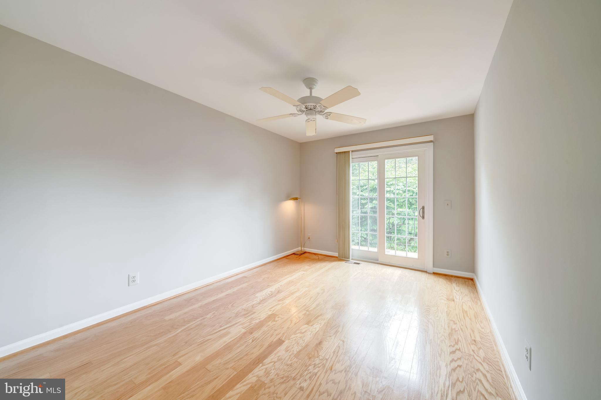 8609 Raglan Road Vienna, VA 22182 - Photo 29 of 83 BEDROOM 2 WITH BALCONY ACCESS