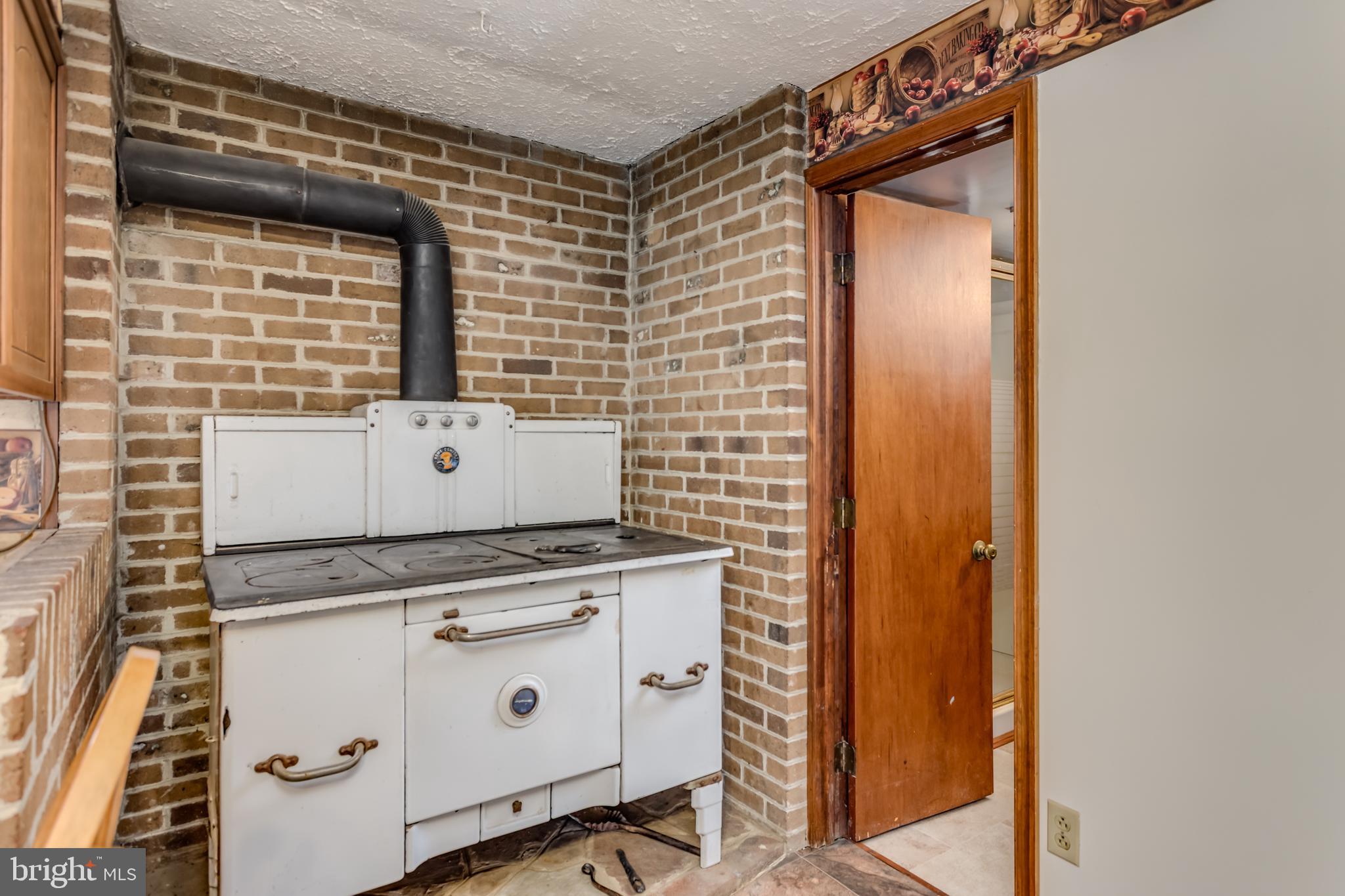 4383 Turkey Run Road Star Tannery, VA 22654 - Photo 17 of 66 Gallery Image 17