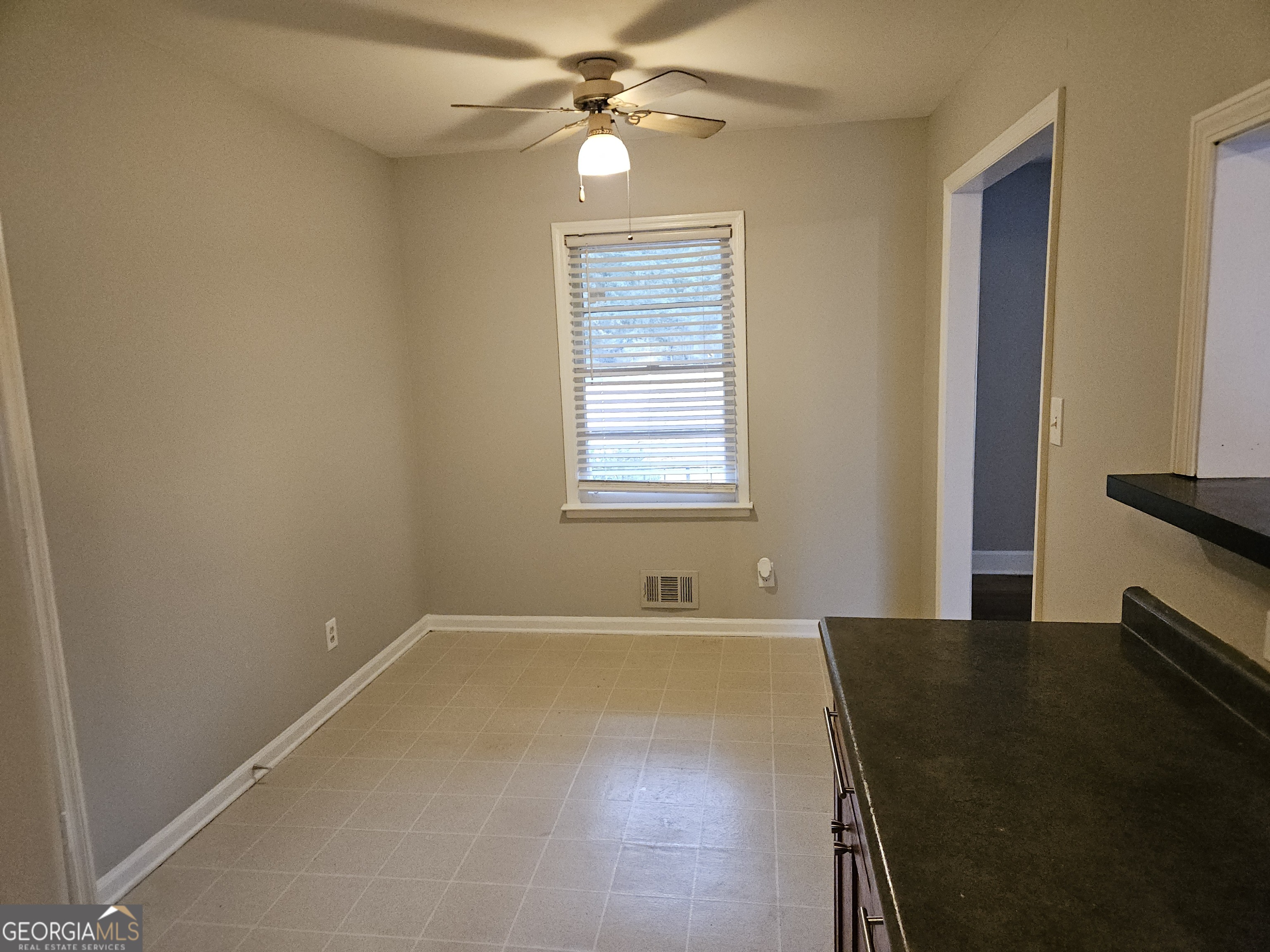 2695 Sandtown Road Southwest Marietta, GA 30060 - Photo 6 of 14