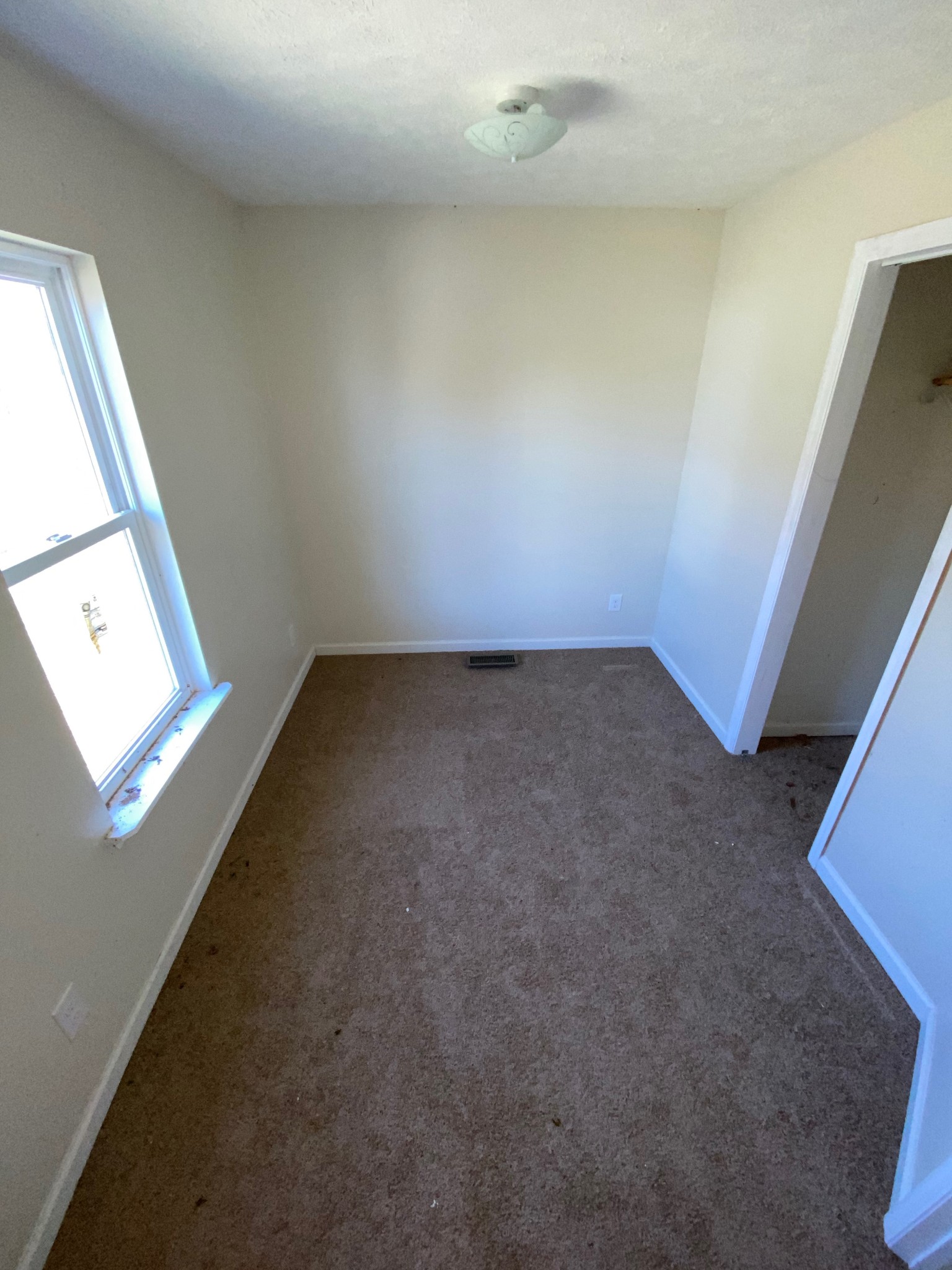 121 West Shellsford Road McMinnville, TN 37110 - Photo 13 of 14 Gallery Image 13