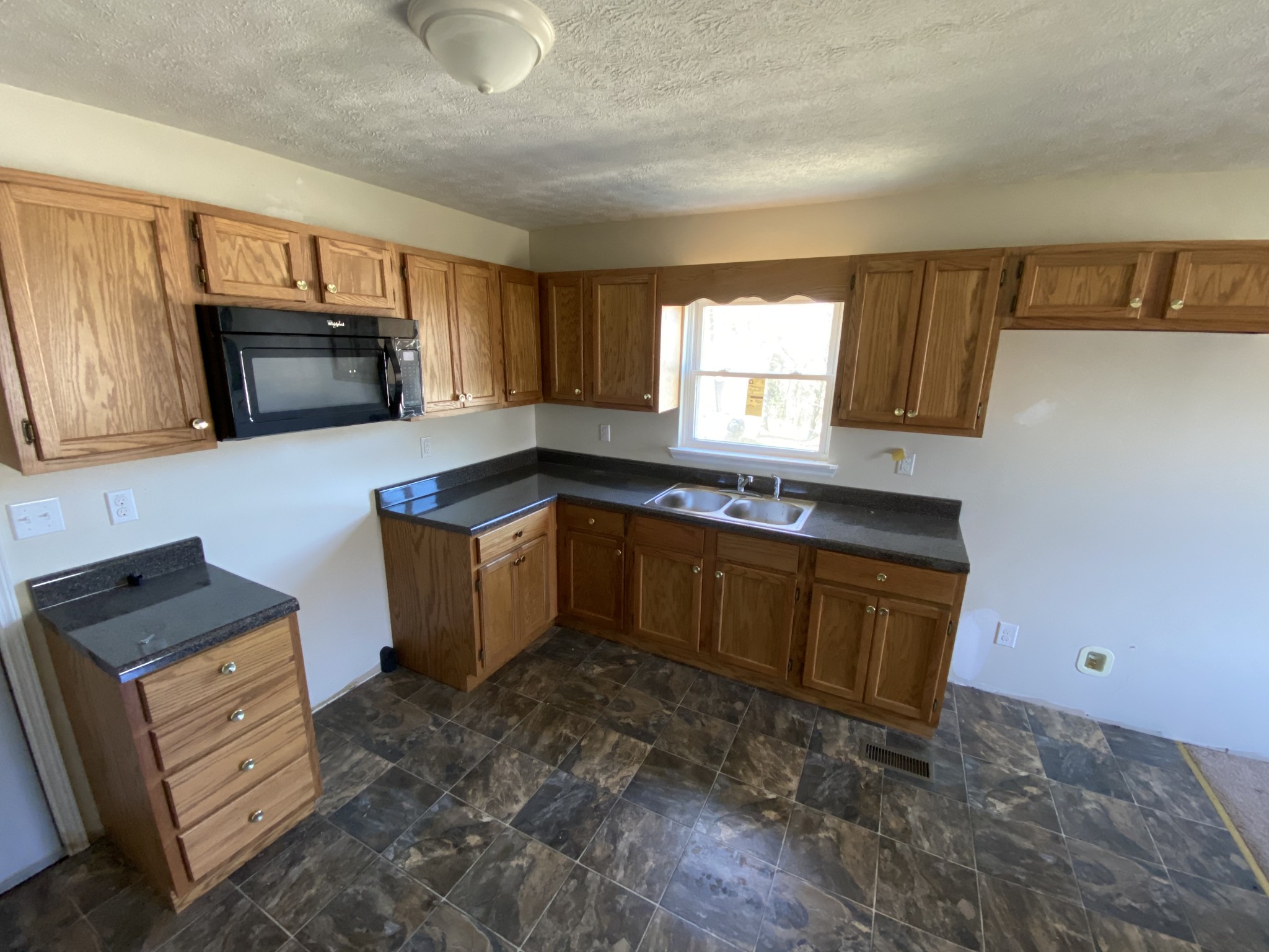 121 West Shellsford Road McMinnville, TN 37110 - Photo 8 of 14 Gallery Image 8
