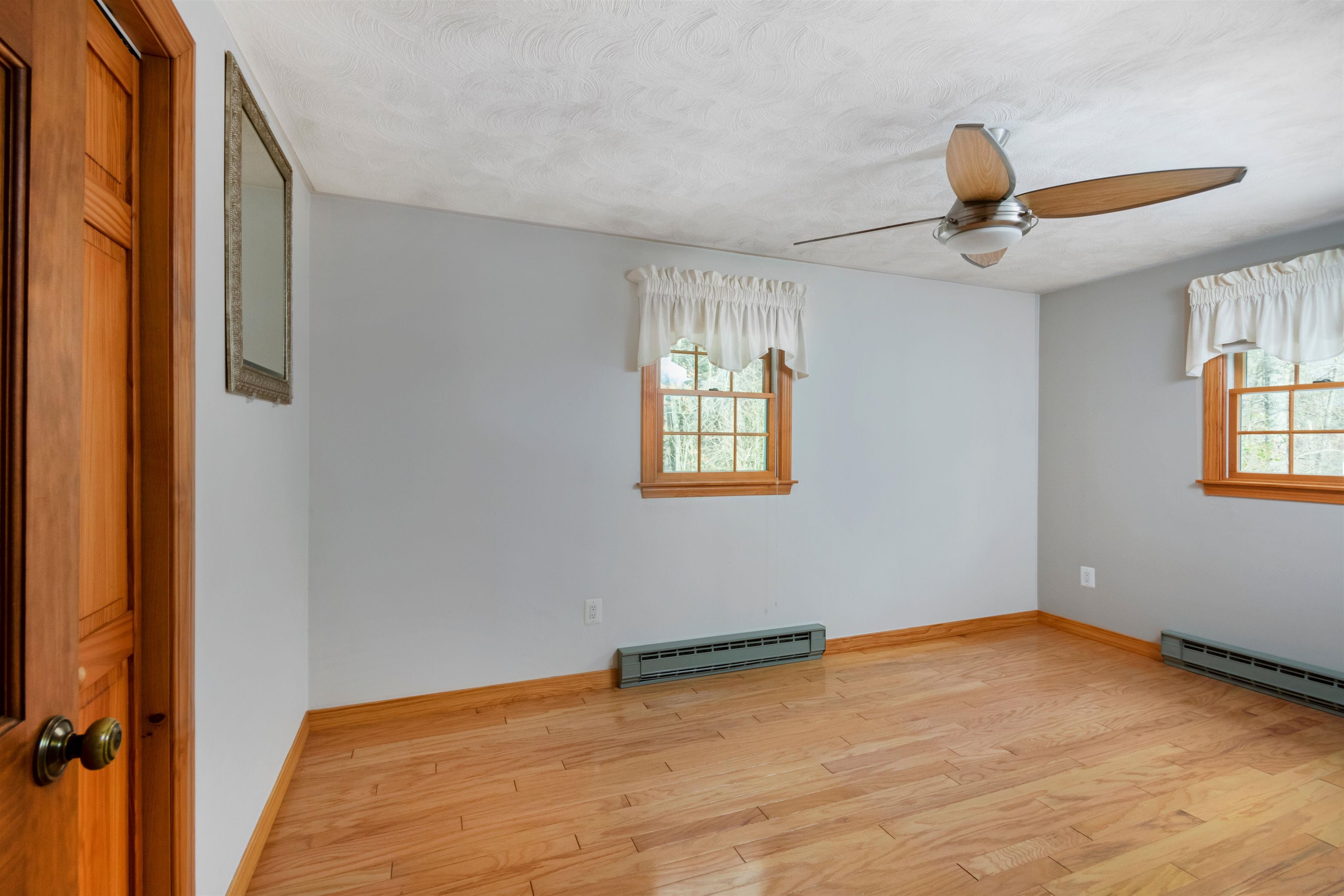 6 Bridle Bridge Road Windham, NH 03087 - Photo 11 of 36