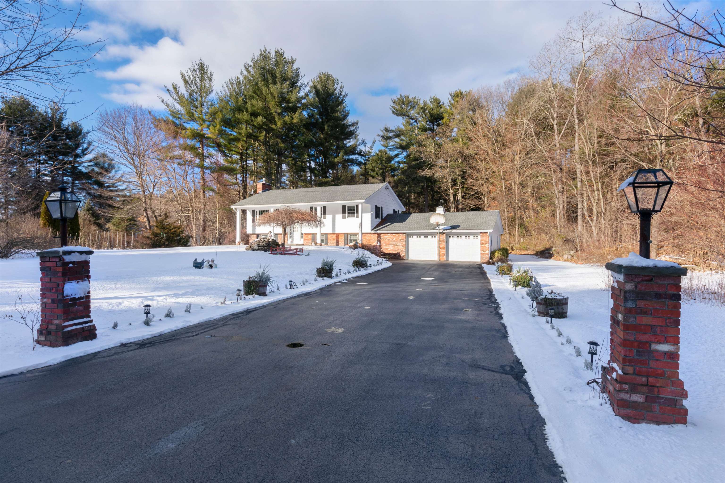 6 Bridle Bridge Road Windham, NH 03087 - Photo 2 of 36